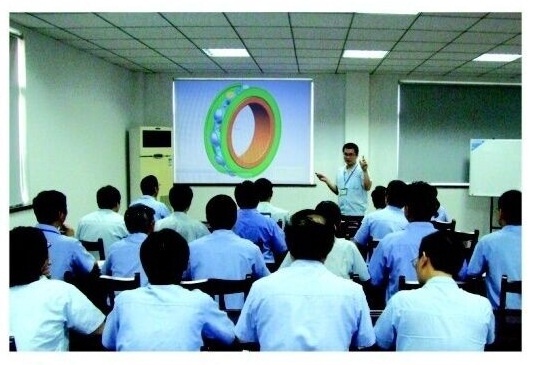 �����а�˼�׻�е�����Ƽ����޹�˾�����з�